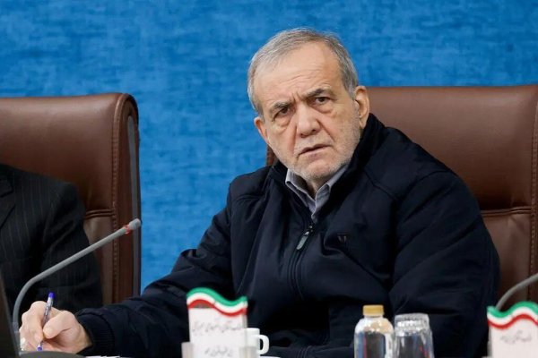 伊朗总统：伊朗人民对其他国家没有敌意